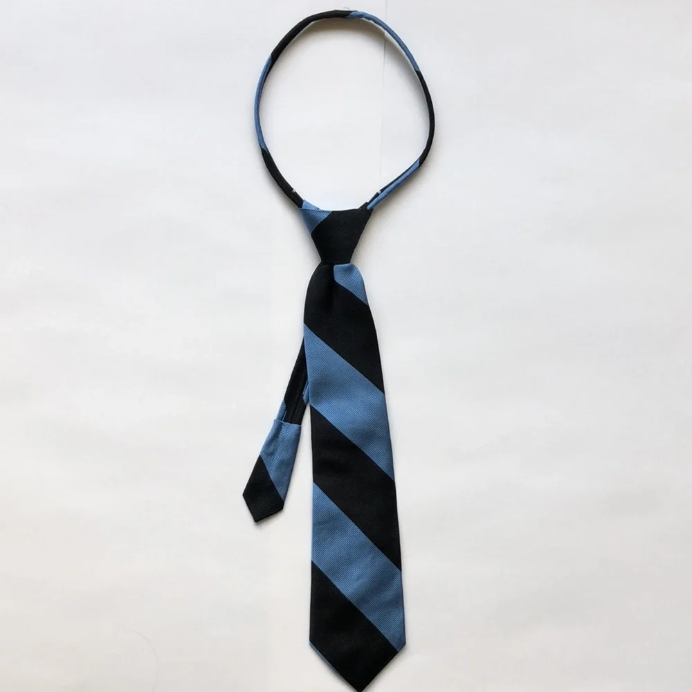 Club Room Boys Striped Pre-Tied Zipper Tie